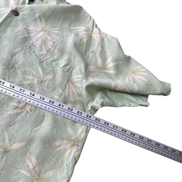 Tommy Bahama Hawaiian Shirt Men’s Large Green Palm Tree 100% Silk Button-Up - Picture 7 of 9